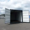 Container da 15 piedi con impianto elettrico, griglie di ventilazione e serratura a chiave