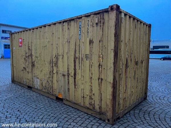 Container marittimo dismesso 20 piedi Hradec Králové, HZKU 150 239-7 Container marittimo dismesso 20 piedi Hradec Králové, HZKU 150 239-7