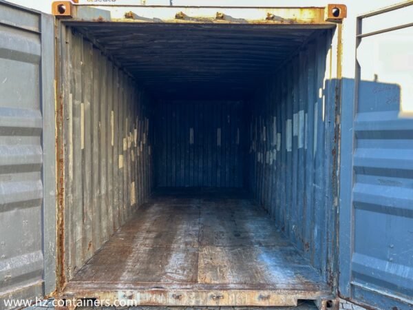 Container marittimo dismesso da 6 m per stoccaggio, HZKU 420 594-7 Container marittimo dismesso da 6 m per stoccaggio, HZKU 420 594-7