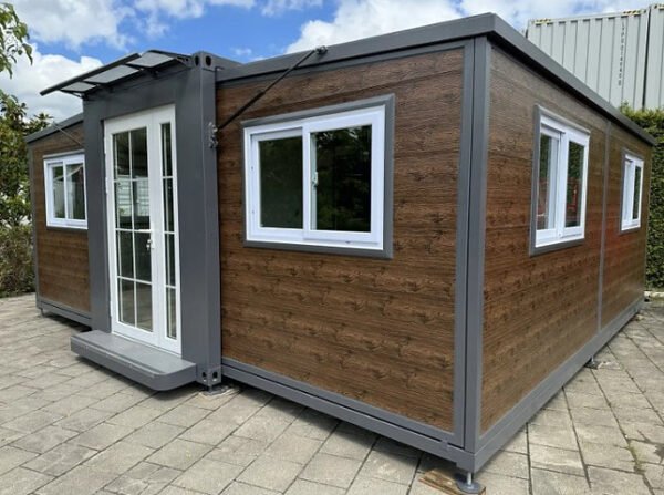 Container mobile - Tiny House con due camere da letto e cucina, modello 2024