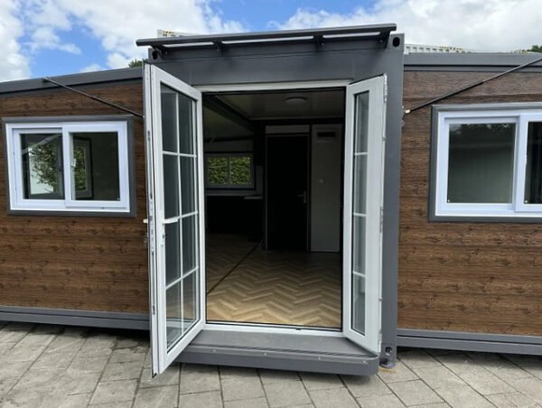 Container mobile - Tiny House con due camere da letto e cucina, modello 2024