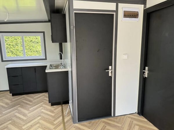 Container mobile - Tiny House con due camere da letto e cucina, modello 2024