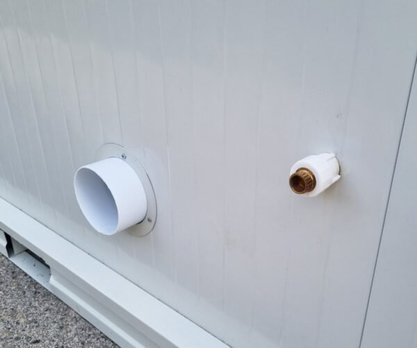 Container sanitario SCDD RAL 9002 Bianco grigiastro | A 2350 x L 2400 x P 1250 mm | 2 porte | con doccia