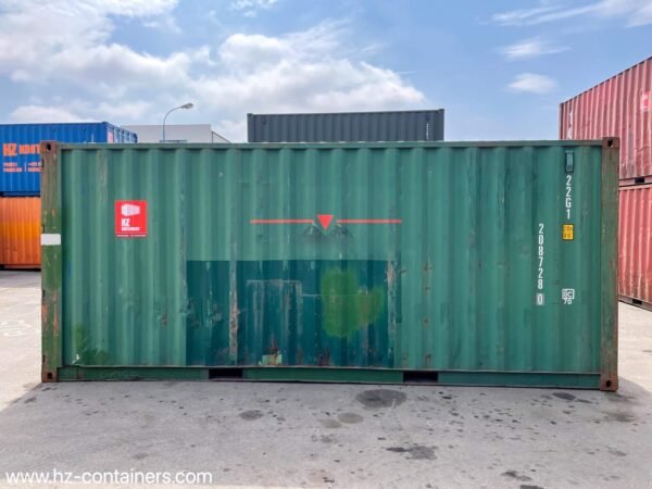 Vendita del container di stoccaggio 6 m CW con trasporto nella Repubblica Ceca, 208 728-0 Vendita del container di stoccaggio 6 m CW con trasporto nella Repubblica Ceca, 208 728-0